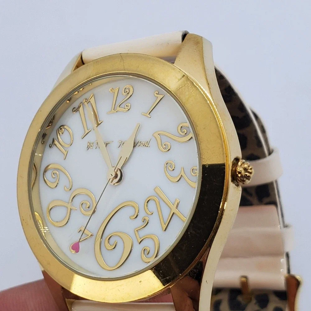 Betsey Johnson Women's Watch 40MM White Dial Gold Case Cream‎ Bands New Battery